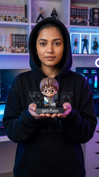 Harry Potter: The Boy Who Lived Chibi Bobblehead & Mobile Holder with Hedwig