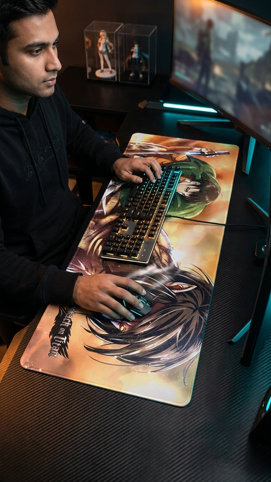 Attack on Titan: Captain Levi & Eren "Shingeki no Kyojin Battlefront" Premium Gaming Desk Mat & Mouse Pad (80x30cm)