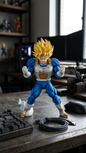 Dragon Ball Z: Super Saiyan Vegeta "Unyielding Saiyan Pride – Battle Damaged" Premium Scale Statue (26cm)
